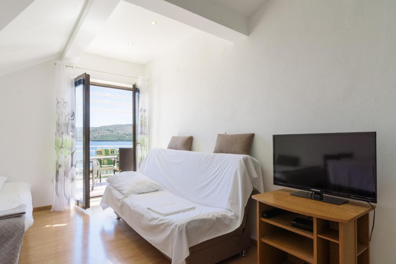 Apartments Ana Bilota Seget Vranjica Ngoại thất bức ảnh